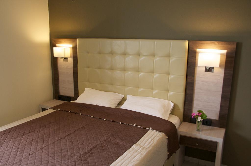 Virgin Mary Apartment Rodakino Room photo
